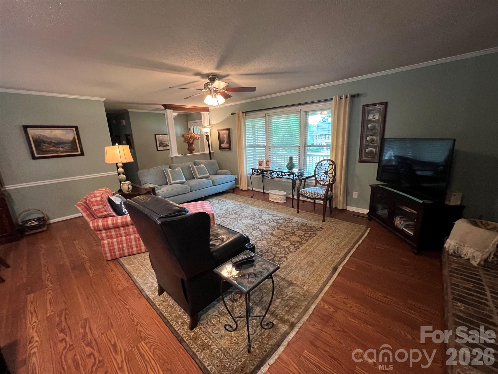 Hickory Lane - Residential