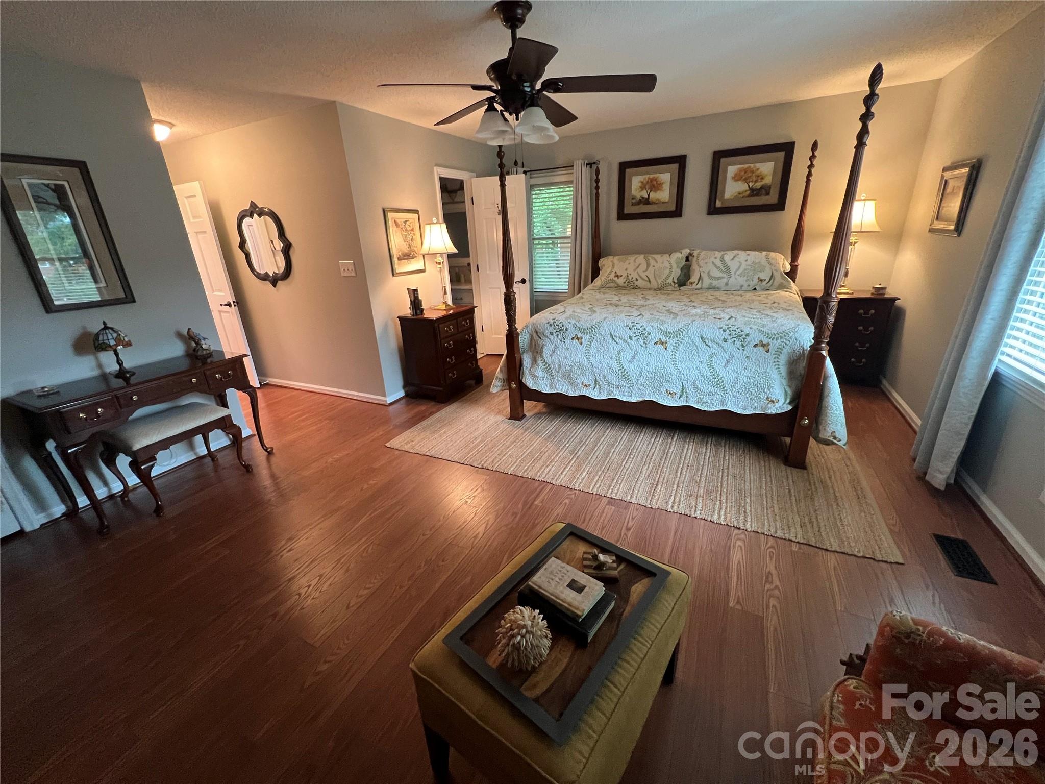 Hickory Lane - Residential
