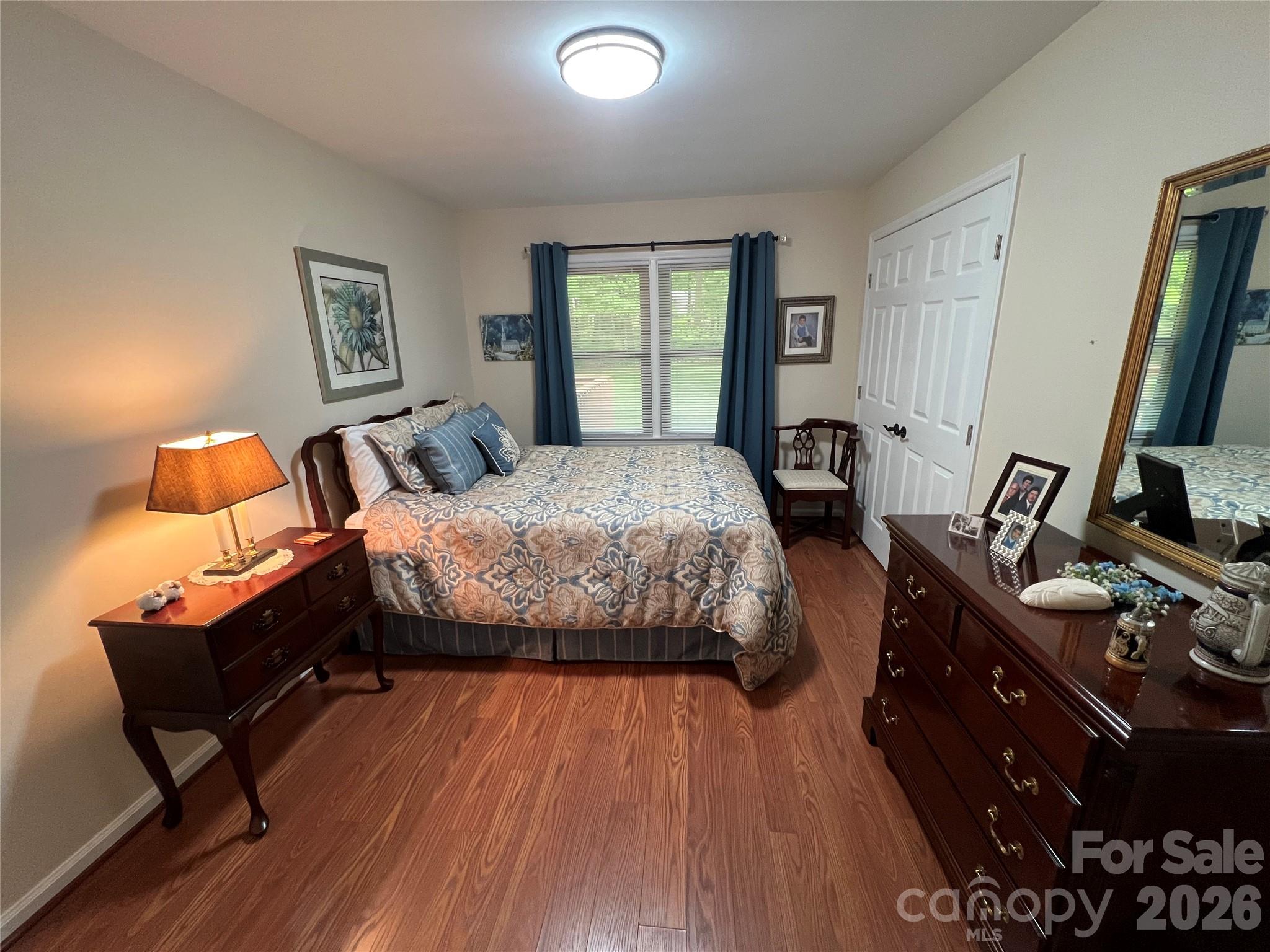 Hickory Lane - Residential