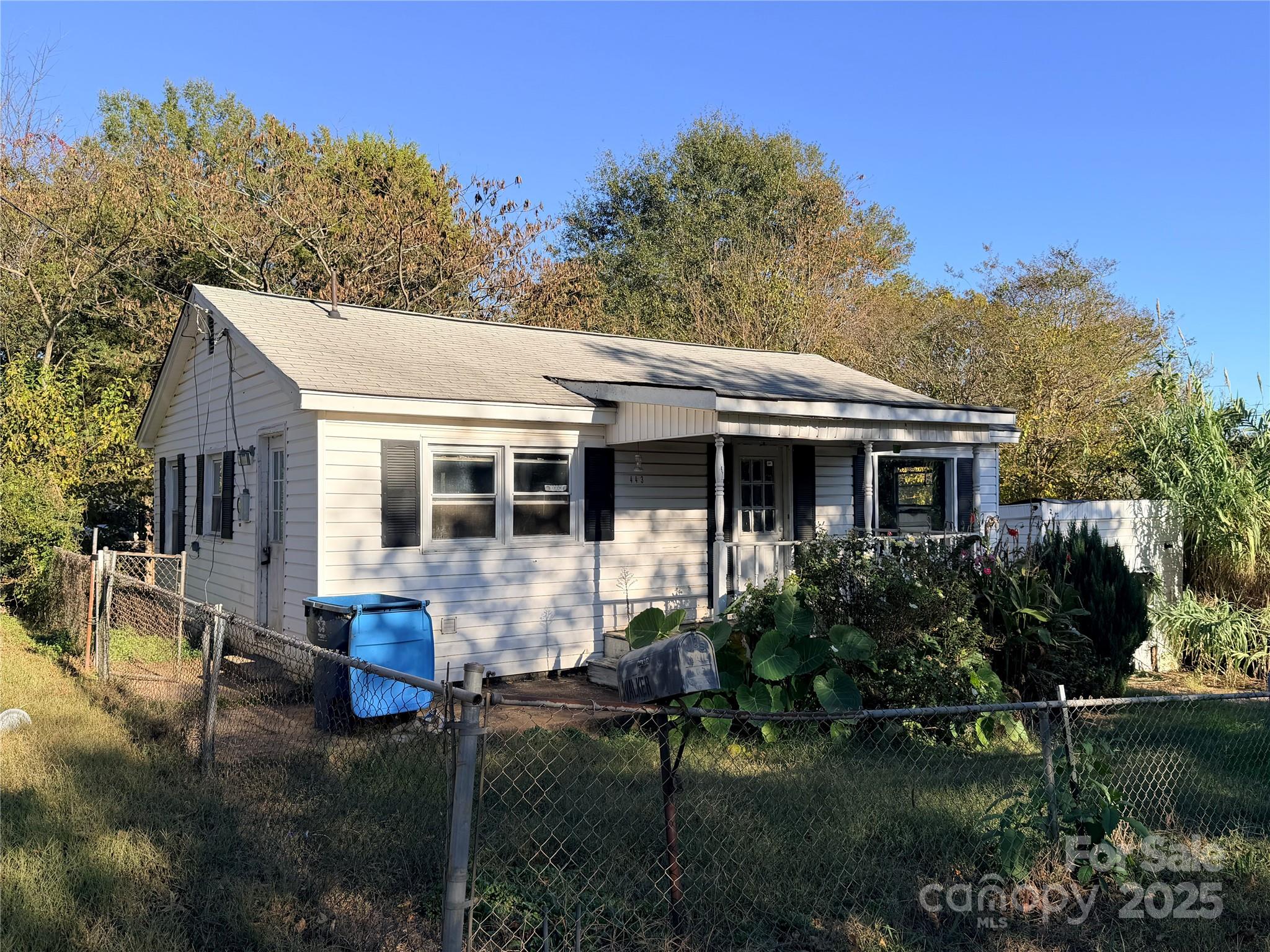 443 Harmon Street
