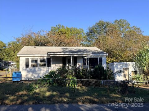 Photo of 443 Harmon Street, Forest City, NC 28043 (MLS # 4313816)