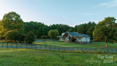 A home in Kings Mountain