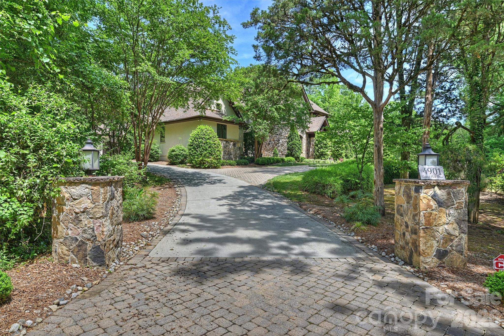 4901 Carmel Park Drive