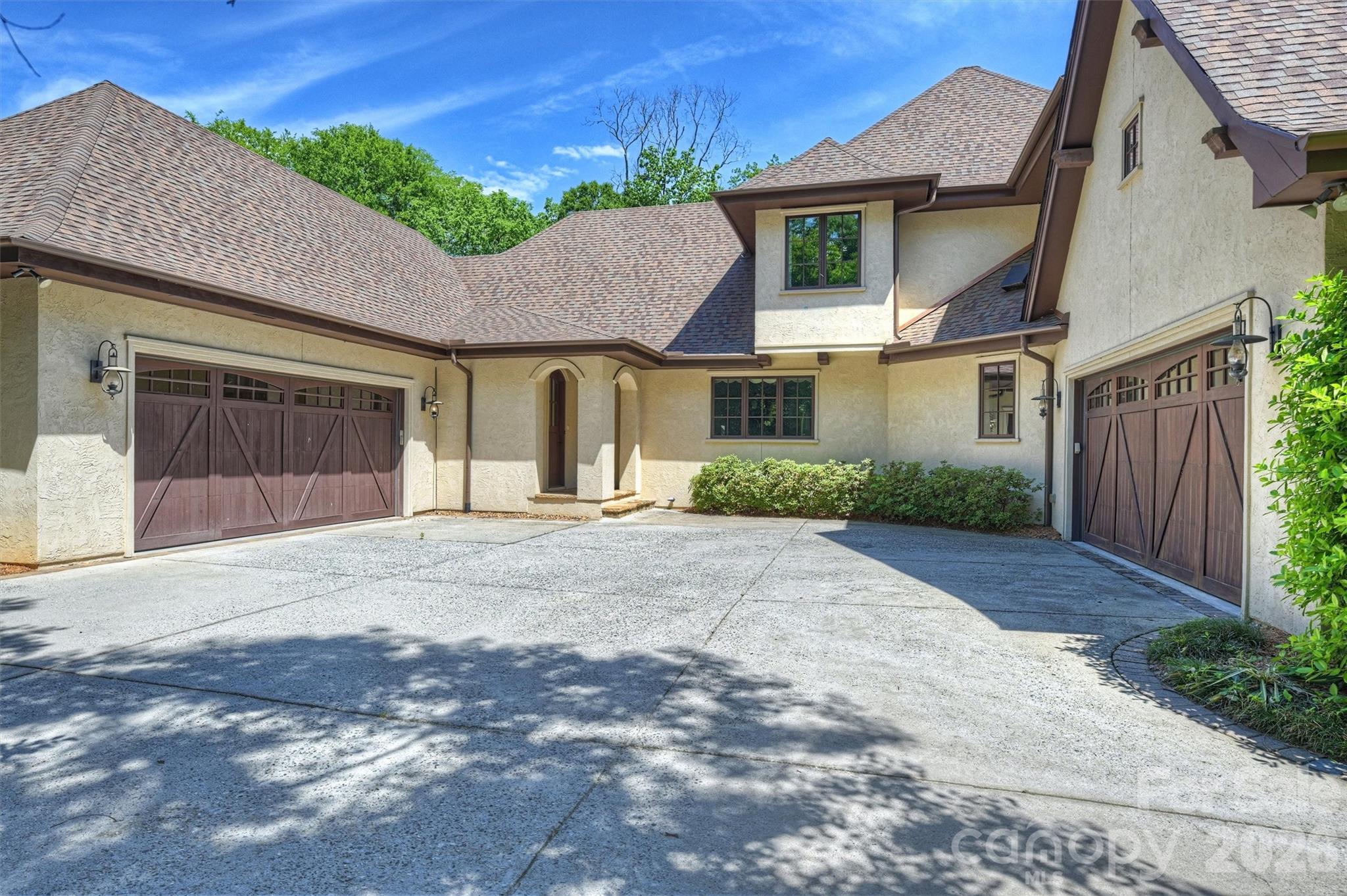 4901 Carmel Park Drive