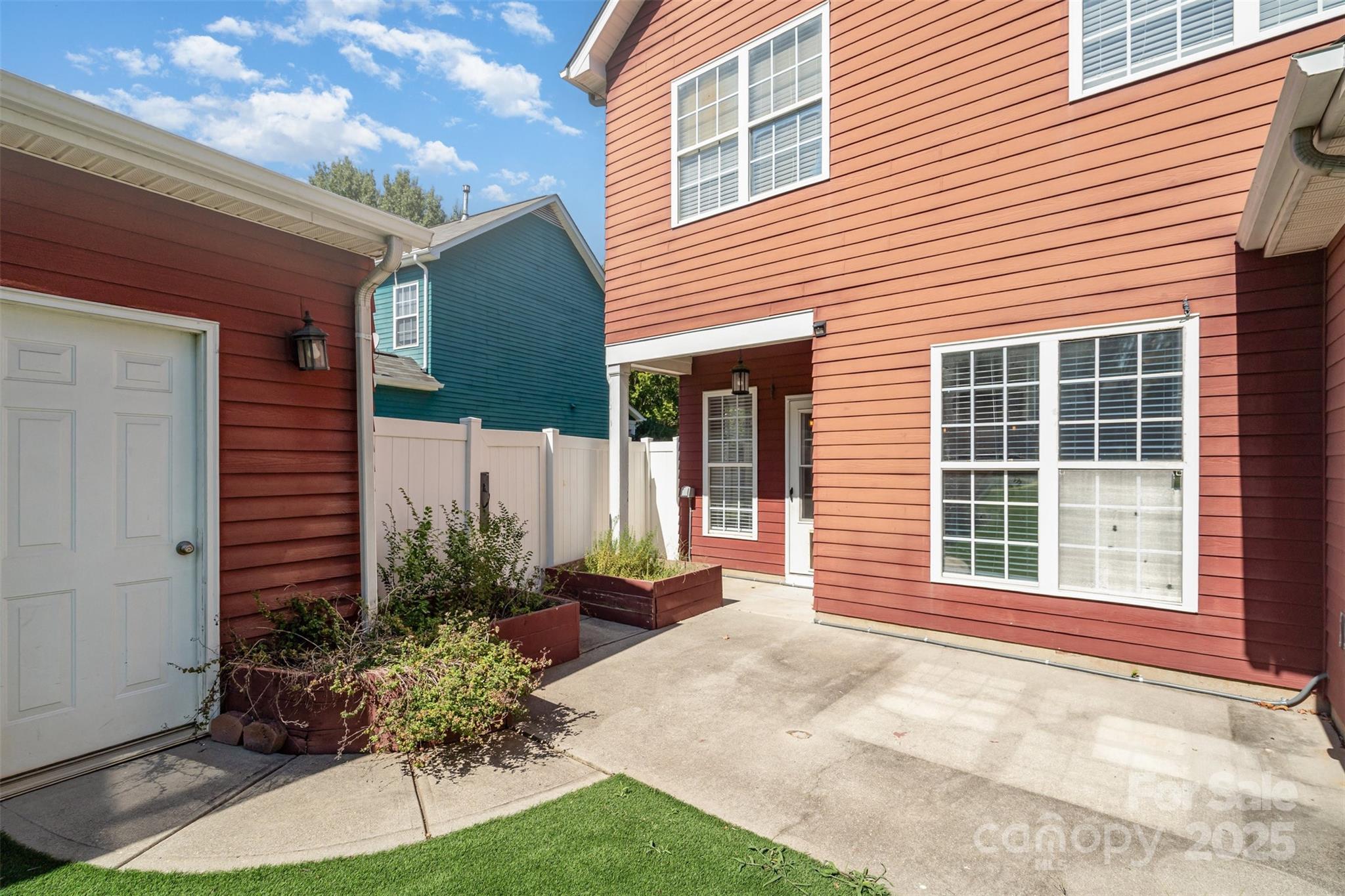 The Park At Oaklawn - Residential