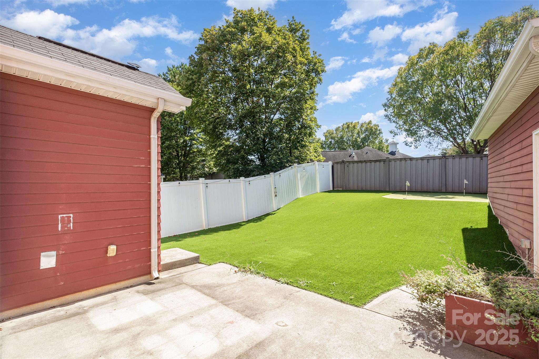 The Park At Oaklawn - Residential