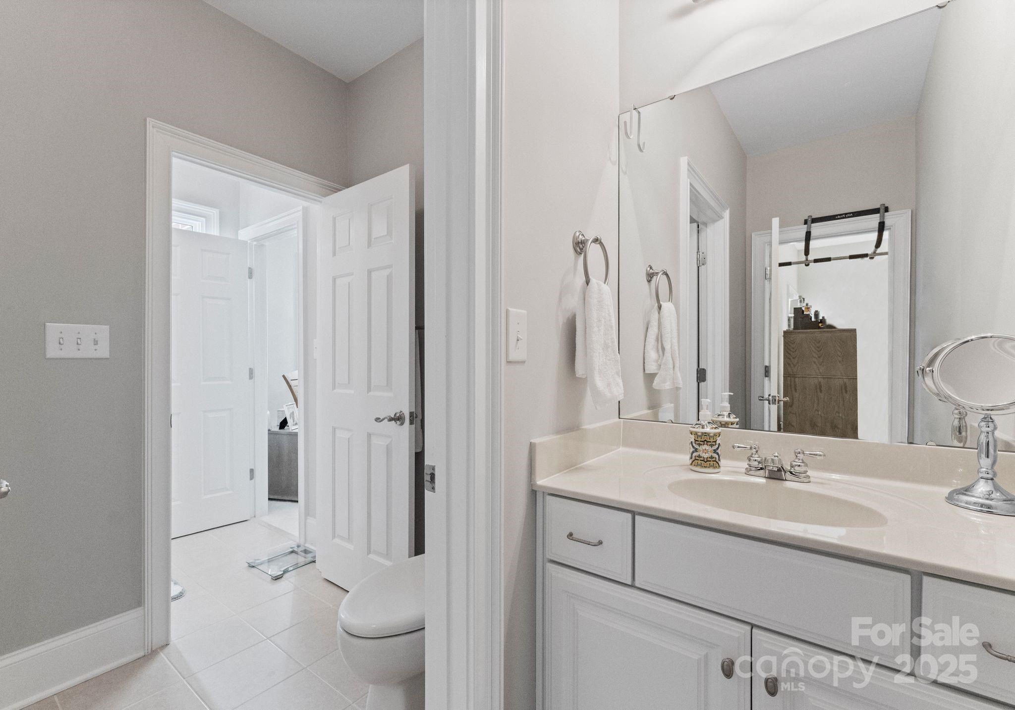 Sailview - Residential