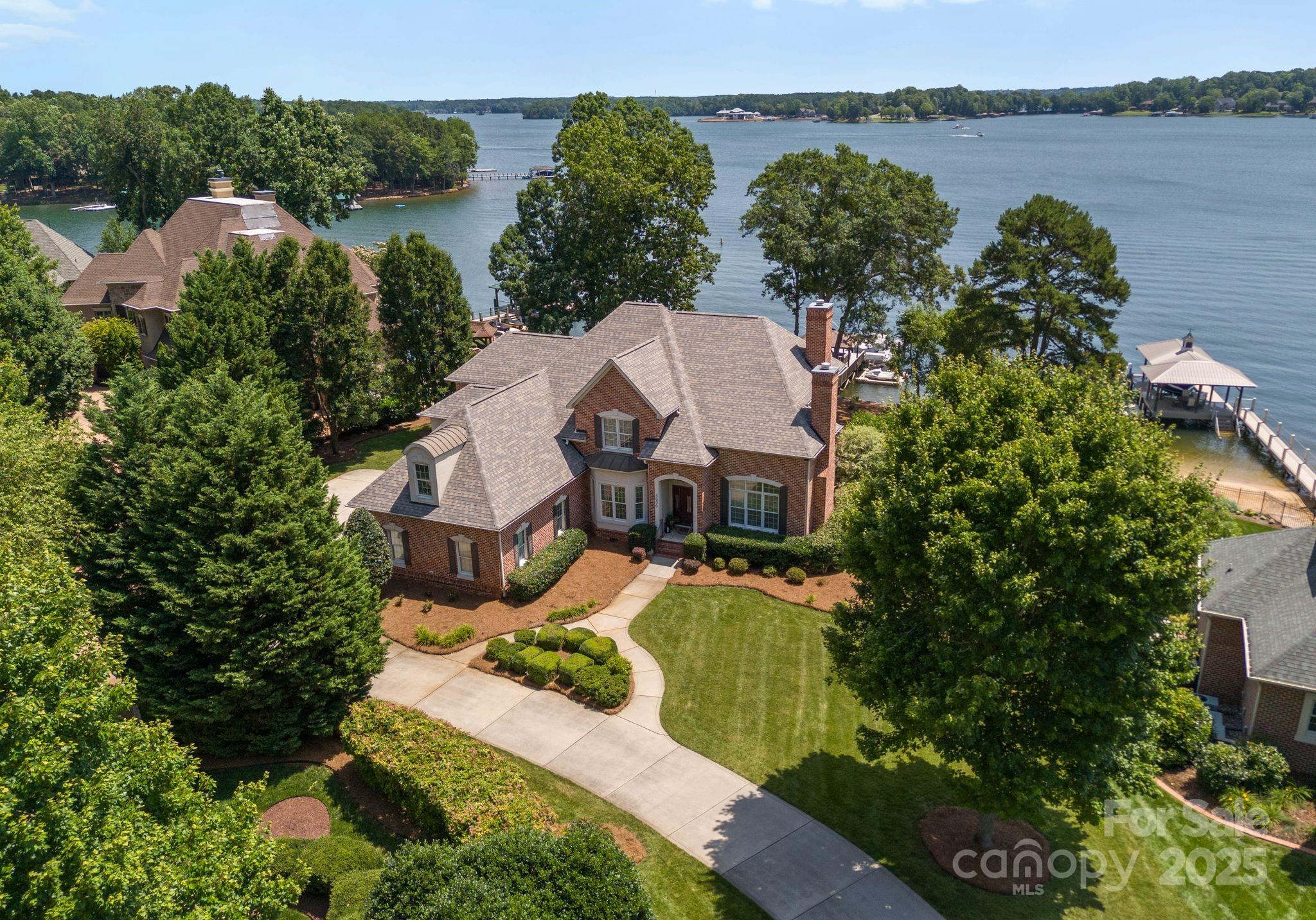 Sailview - Residential