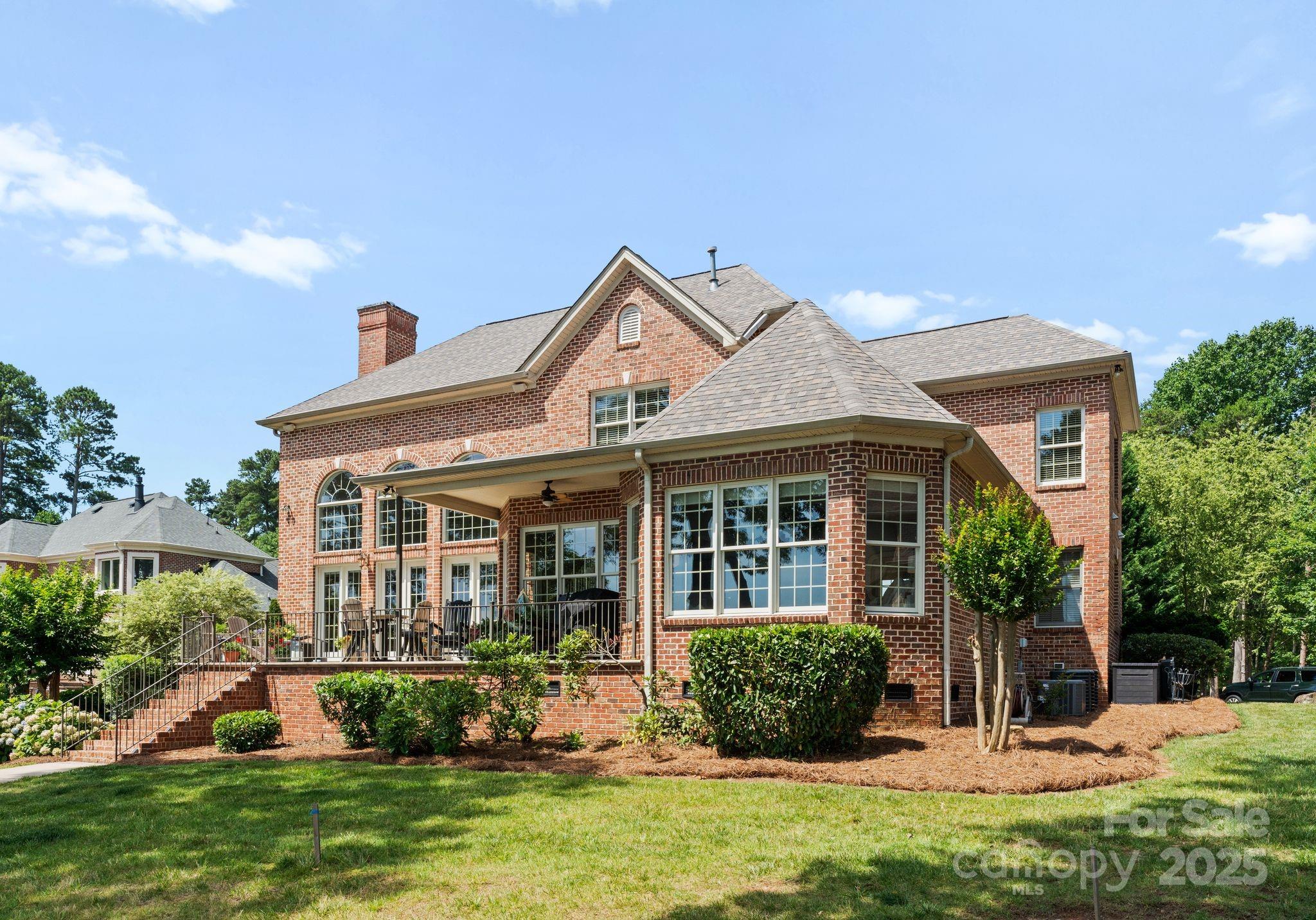 Sailview - Residential