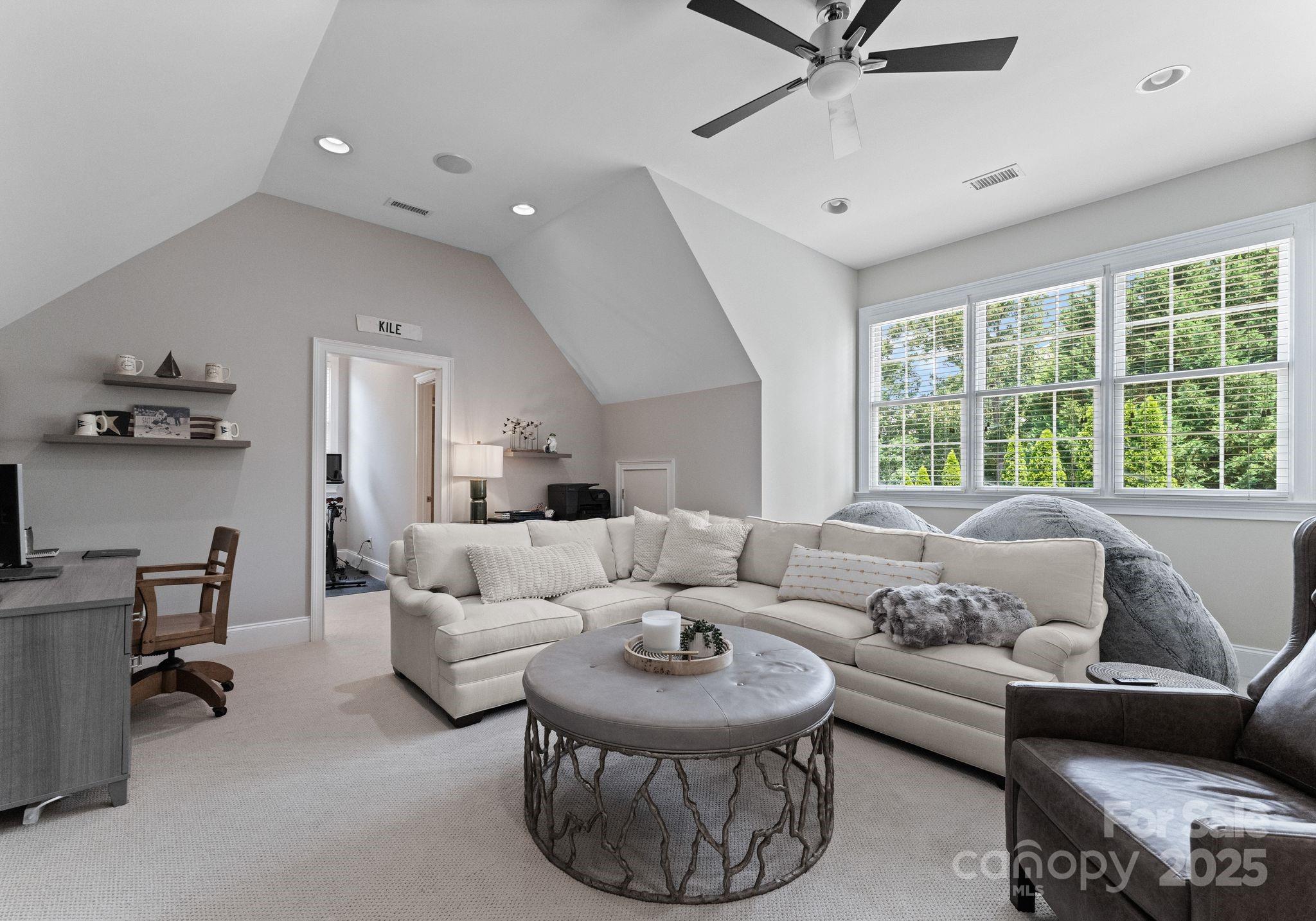 Sailview - Residential