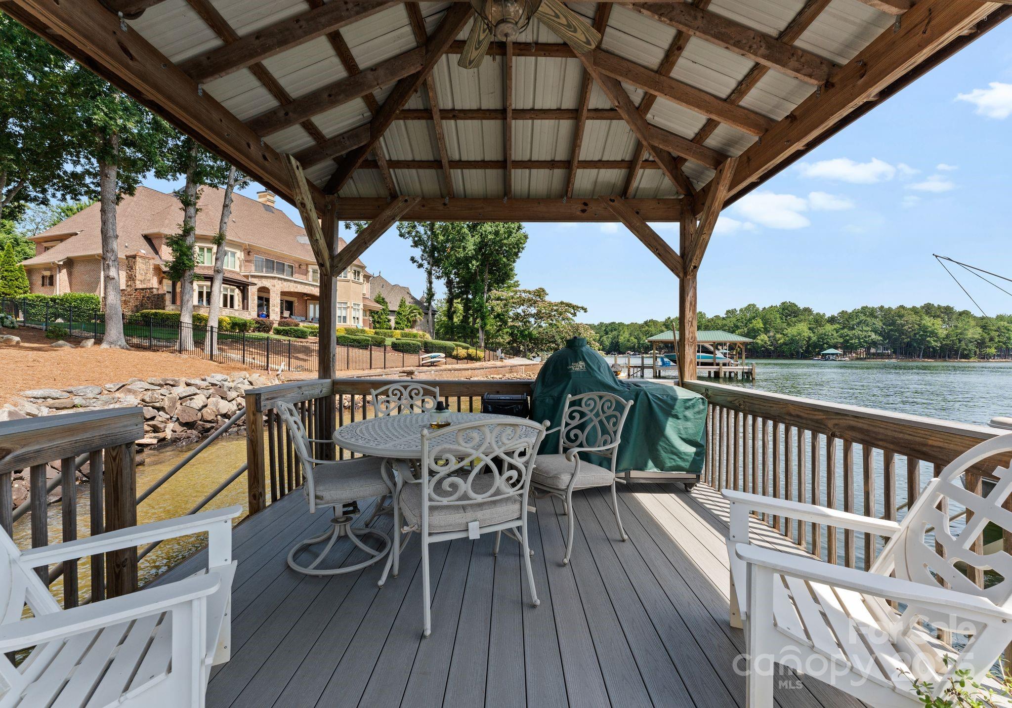 Sailview - Residential