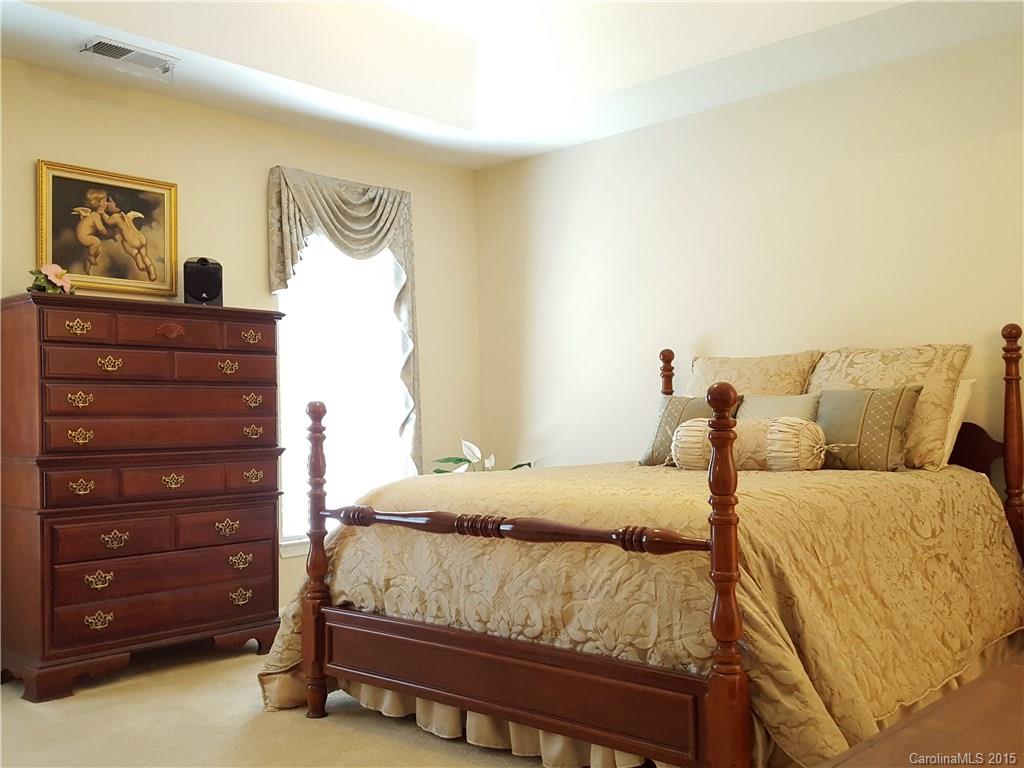 Glen Laurel - Residential