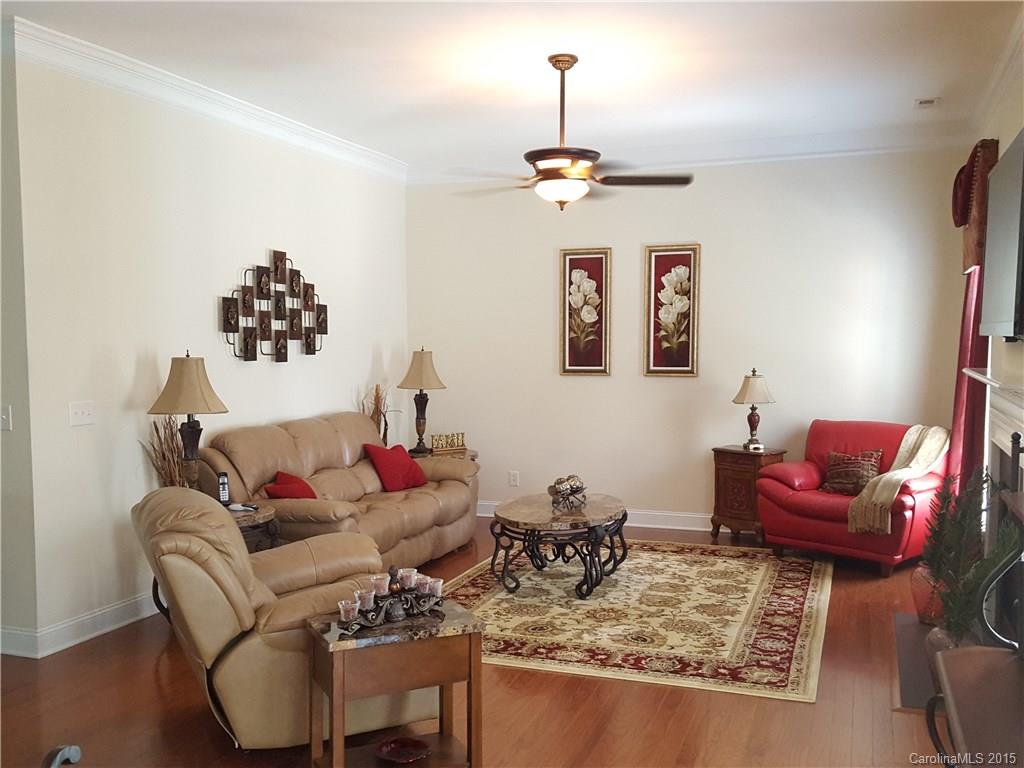 Glen Laurel - Residential