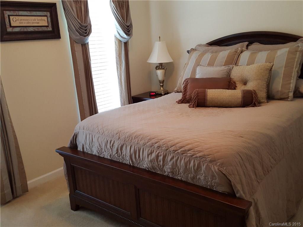 Glen Laurel - Residential