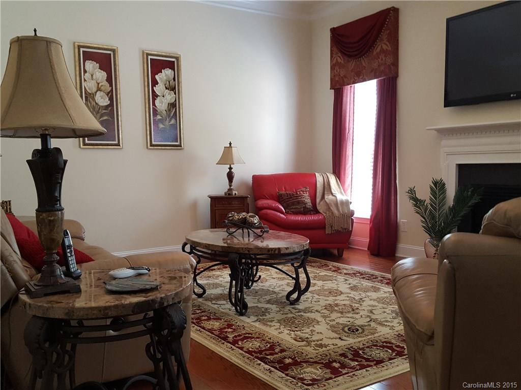 Glen Laurel - Residential