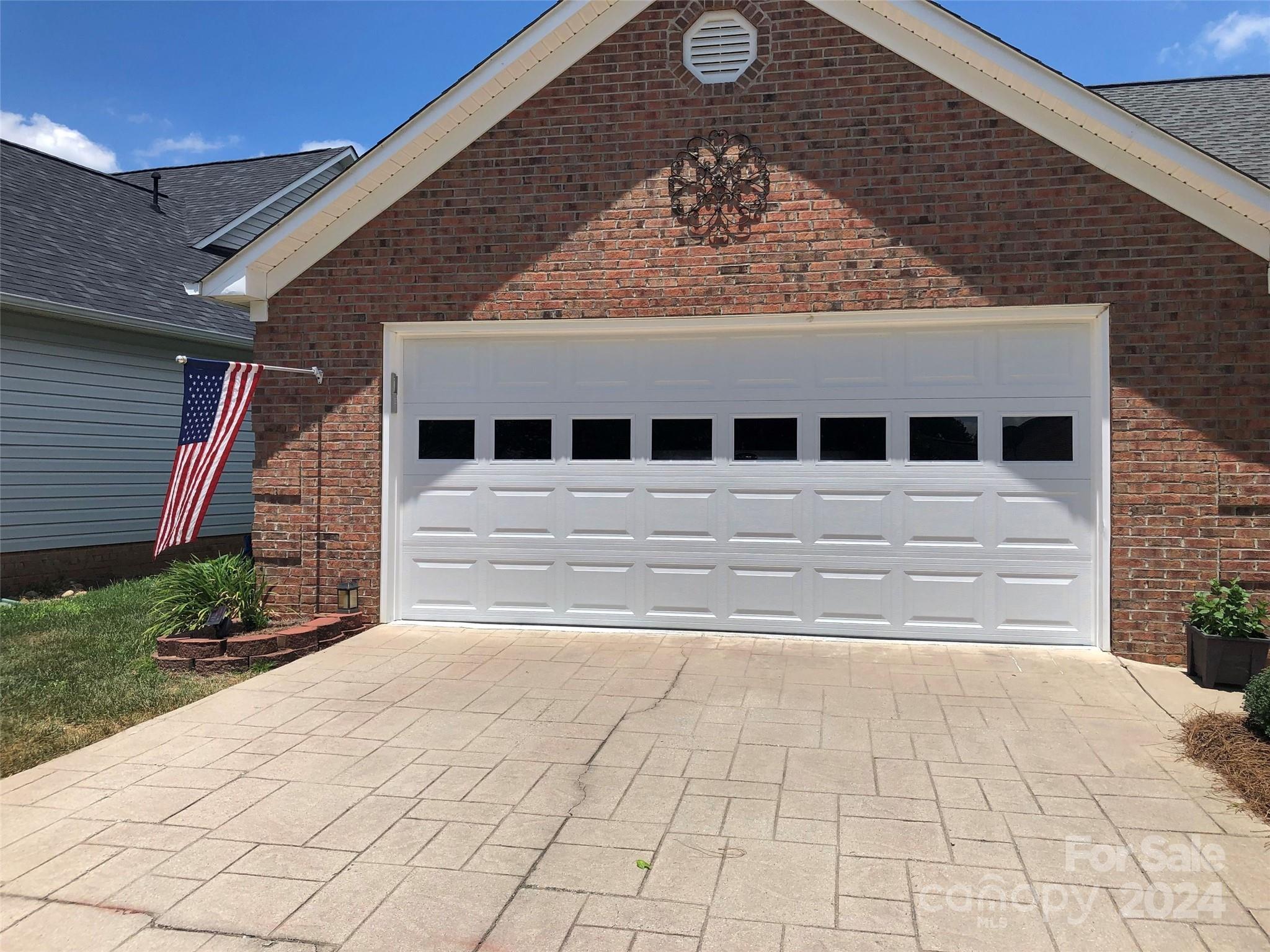 Hidden Creek - Residential