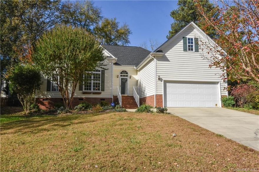 Turnkey opportunity home with furnishings! Immediate possession available! New roof, split floor plan, 18' vaulted great room with fireplace, many areas freshly painted, gorgeous light wood floors in main living, and newer wood floors in master, French door to office/bedroom, granite counters kitchen with nice white cabinets, osmosis water system, large deck with pergola, walking trails, secure neighborhood, double crown molding, cude sac, new hot water heater 2016, back yd fenced