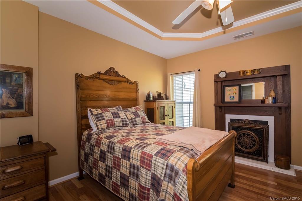 Autumn Cove At Lake Wylie - Residential