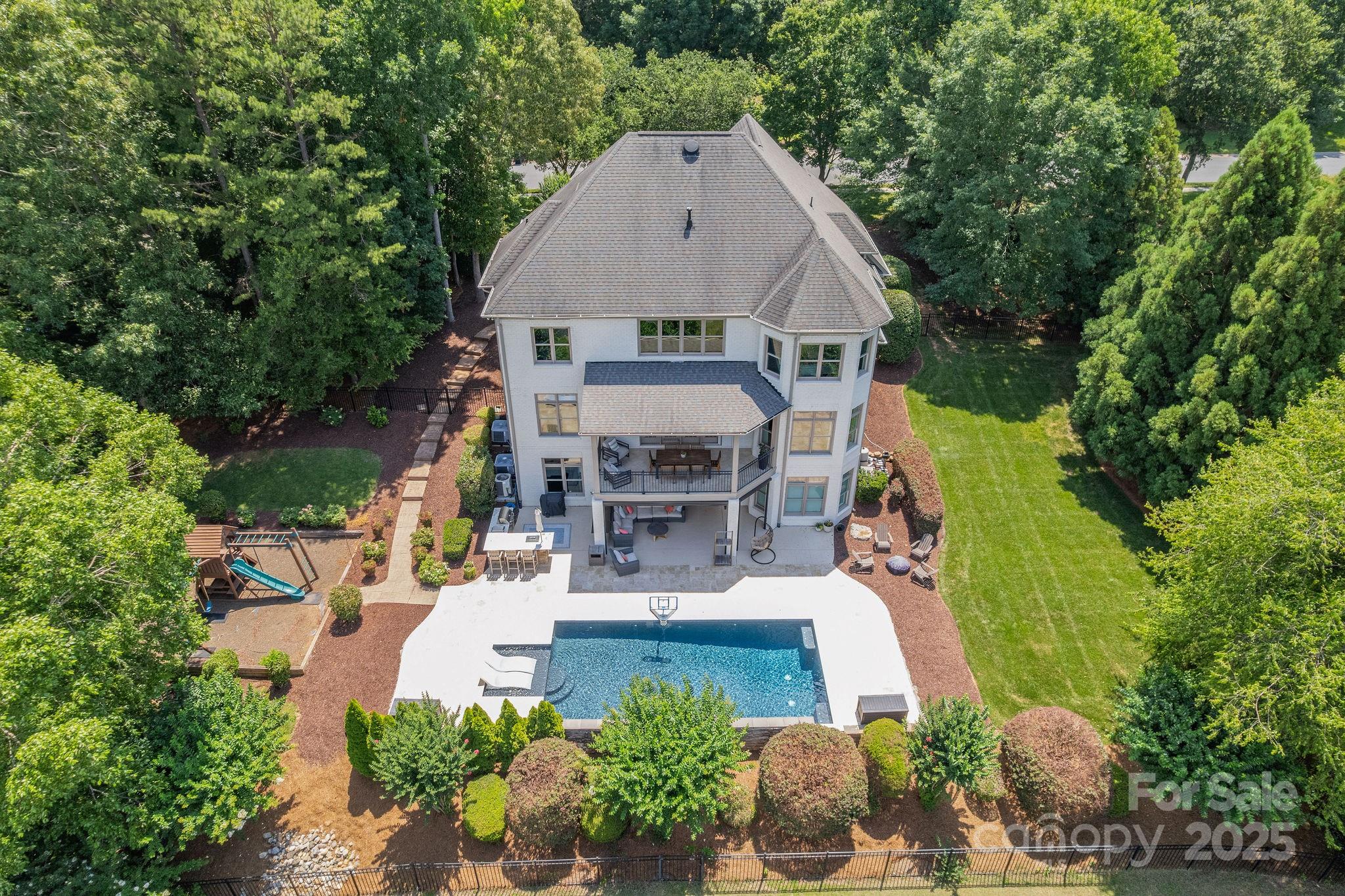 Firethorne - Residential