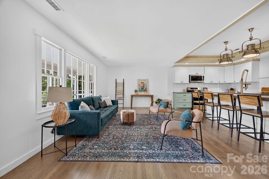 23 Clearbrook Road