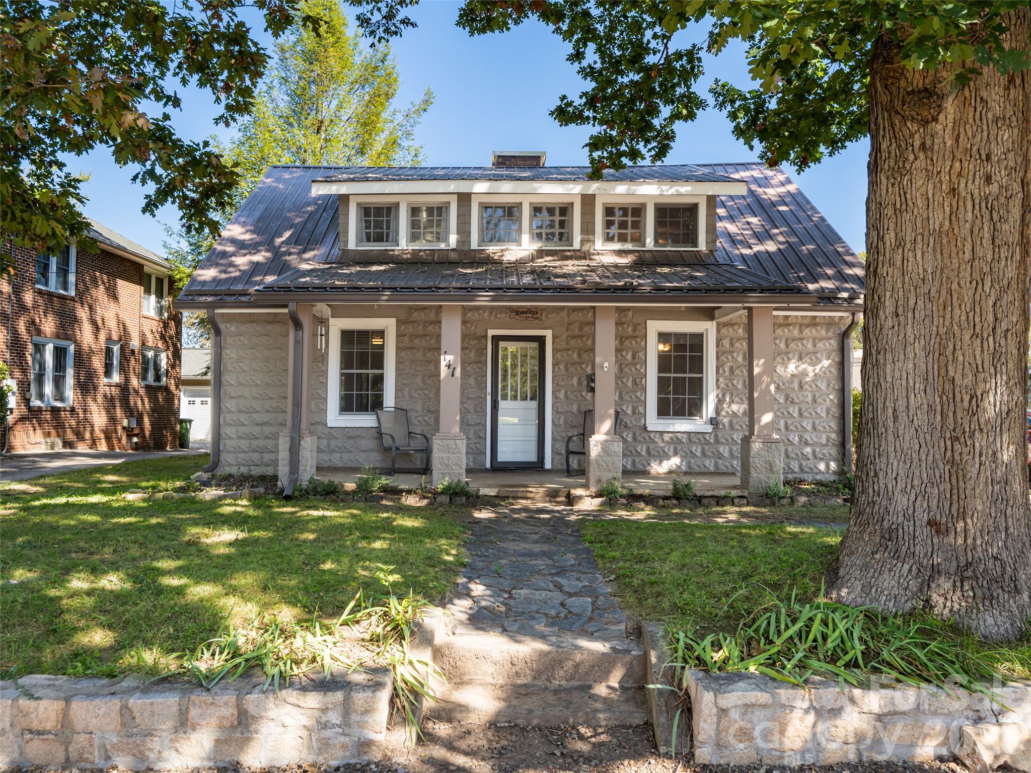 141 Reed Street