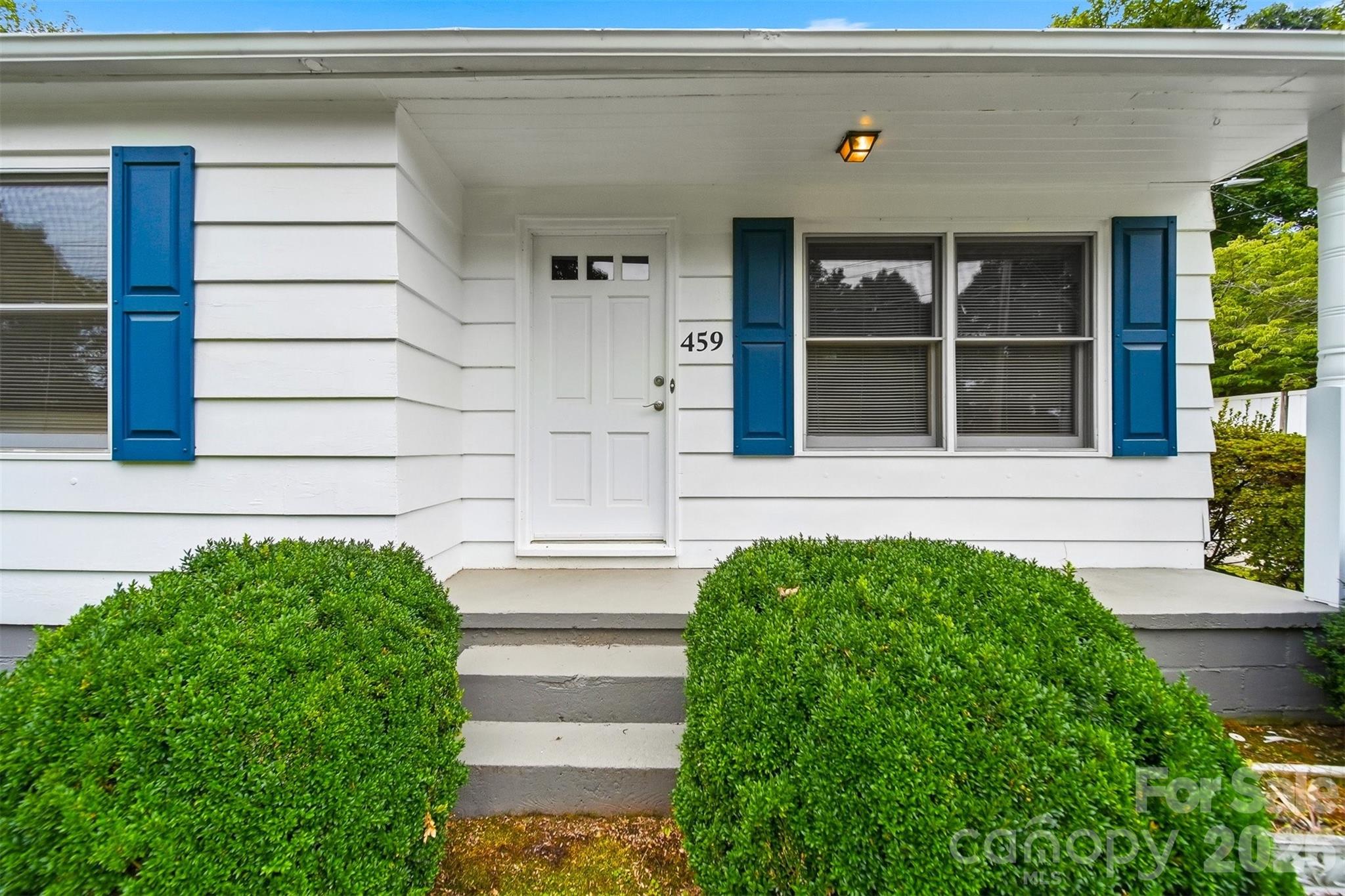 459 Swanson Drive SW