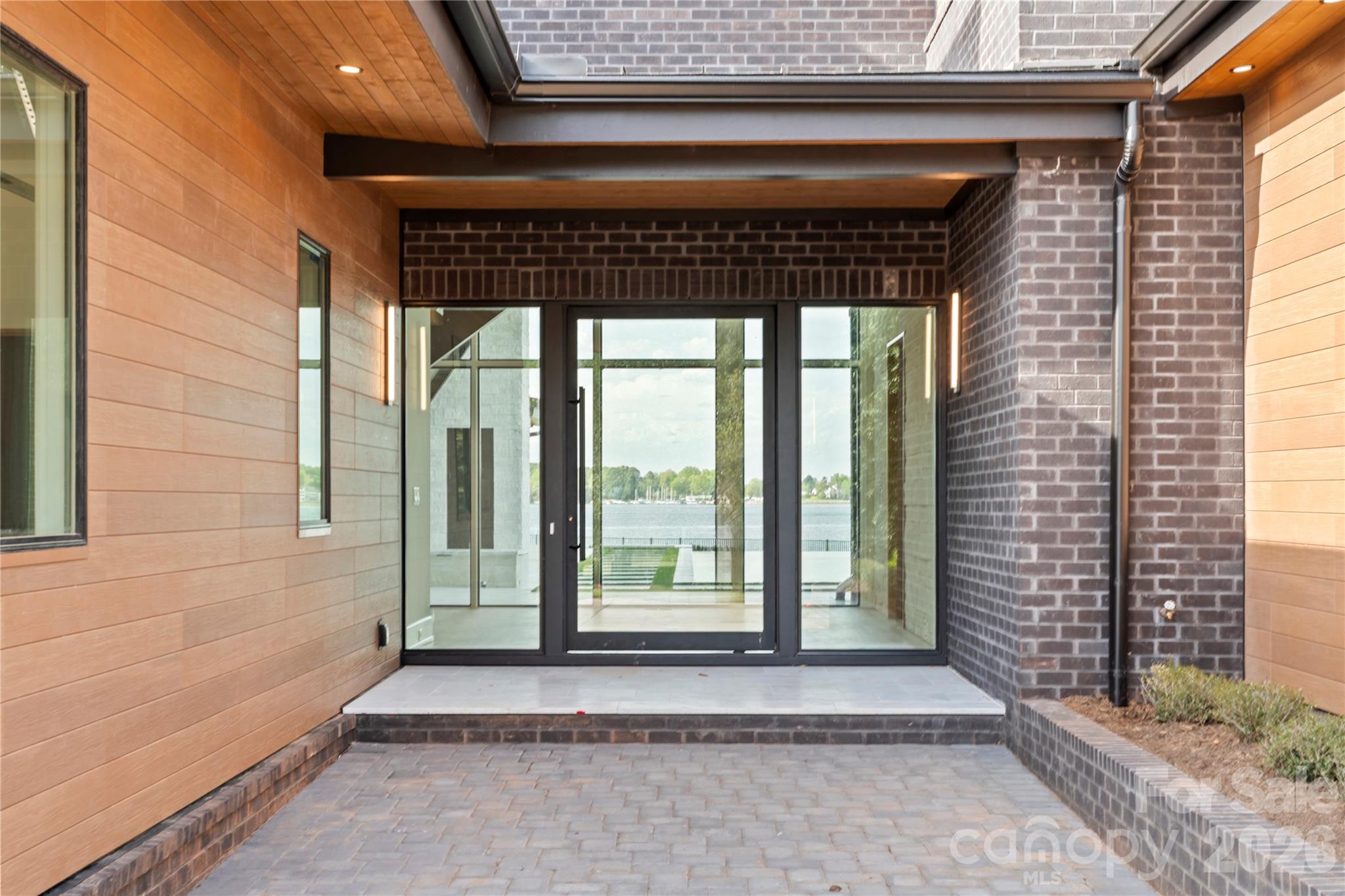 Country Club Shores - Residential