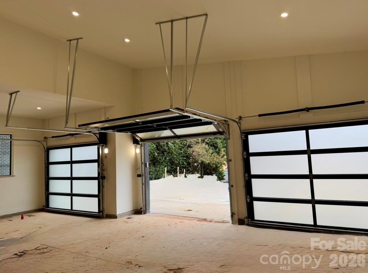 Country Club Shores - Residential