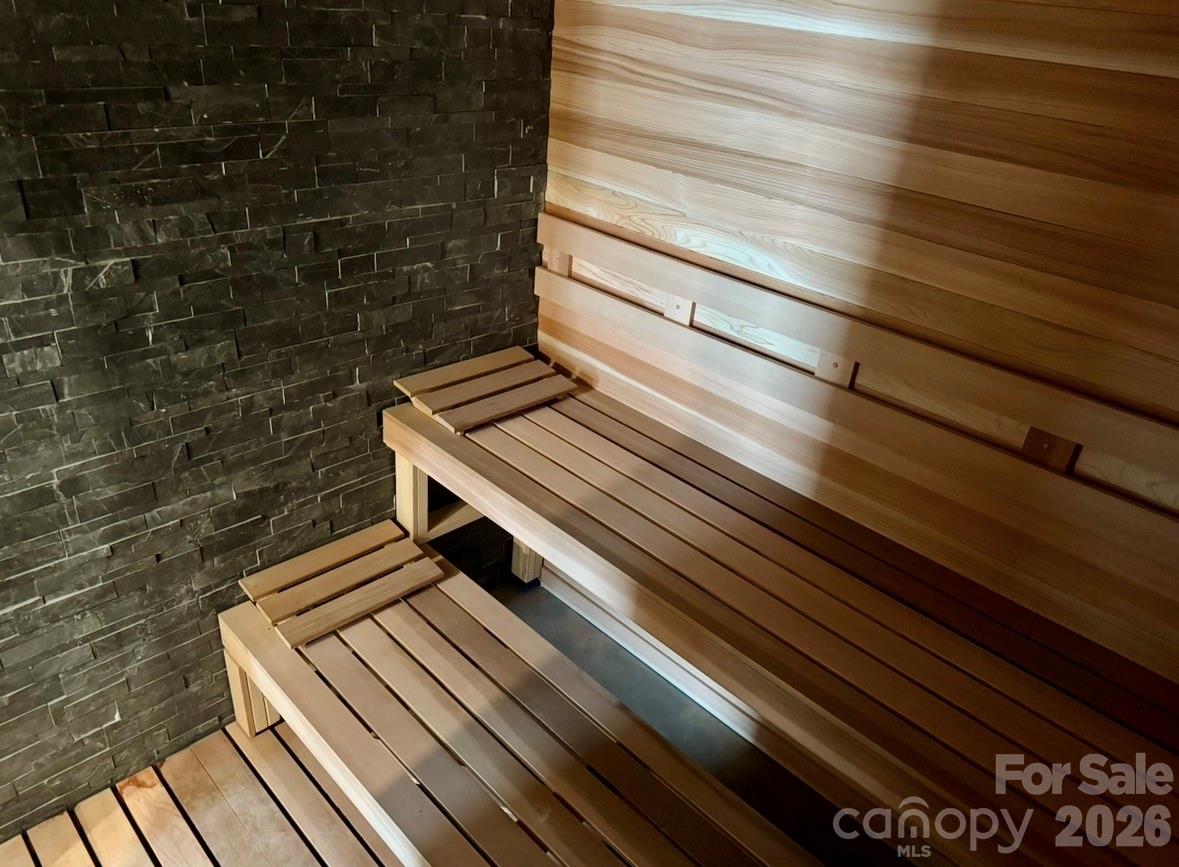 Country Club Shores - Residential