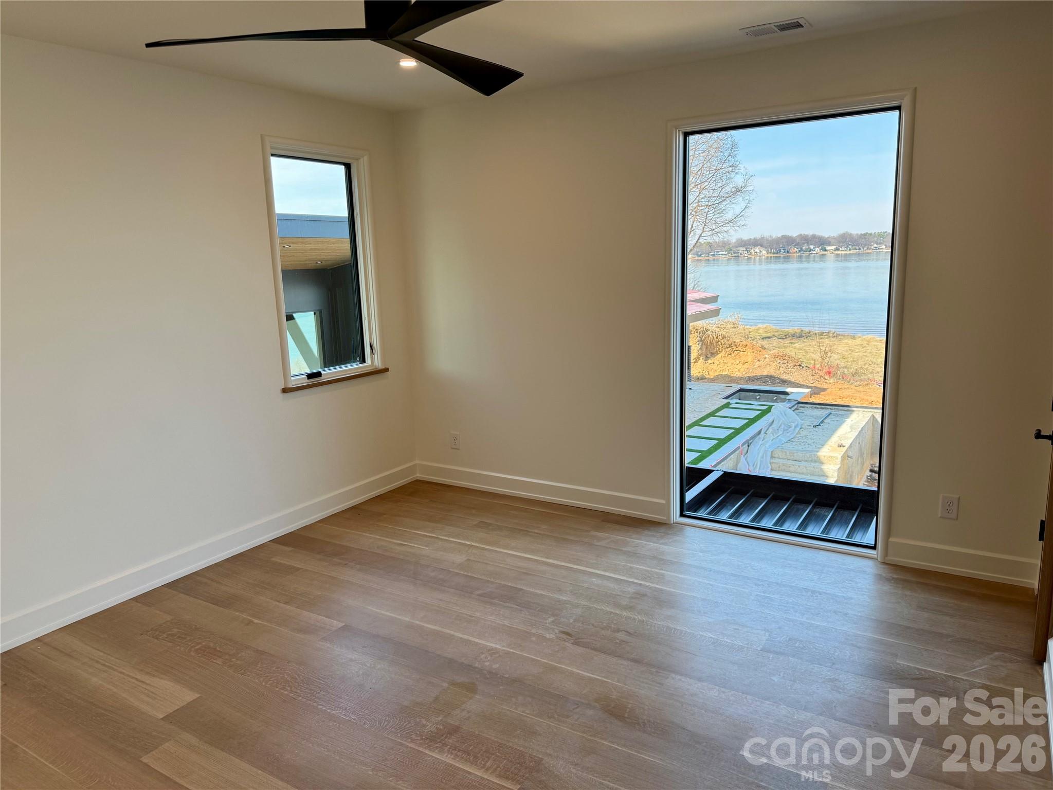 Country Club Shores - Residential