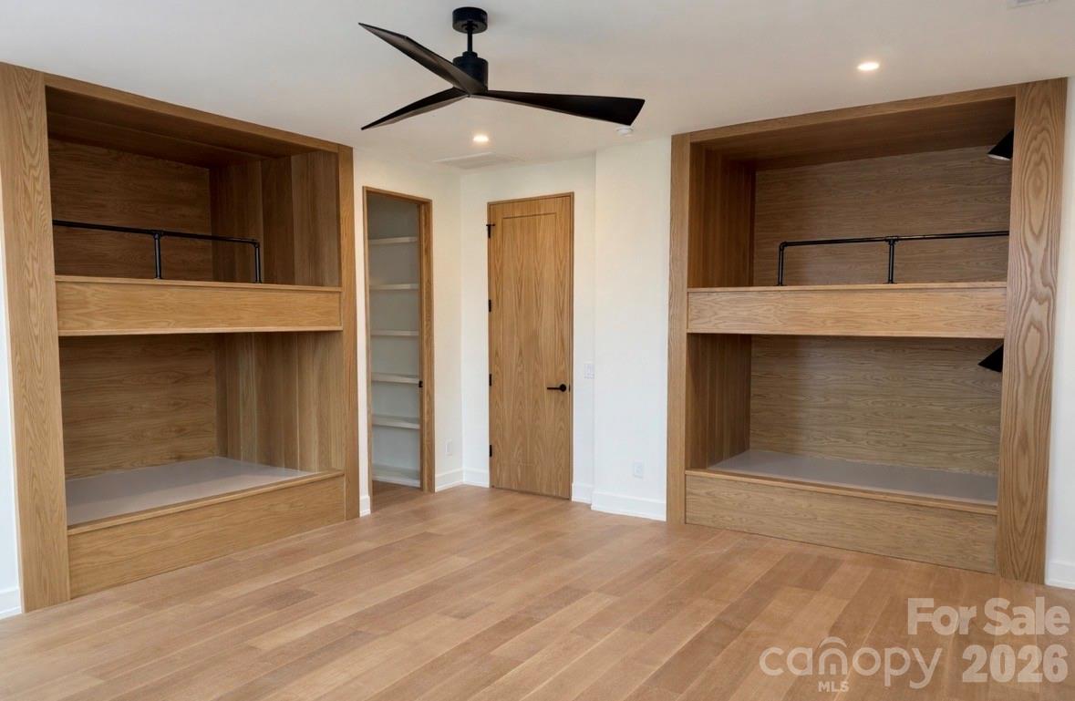 Country Club Shores - Residential