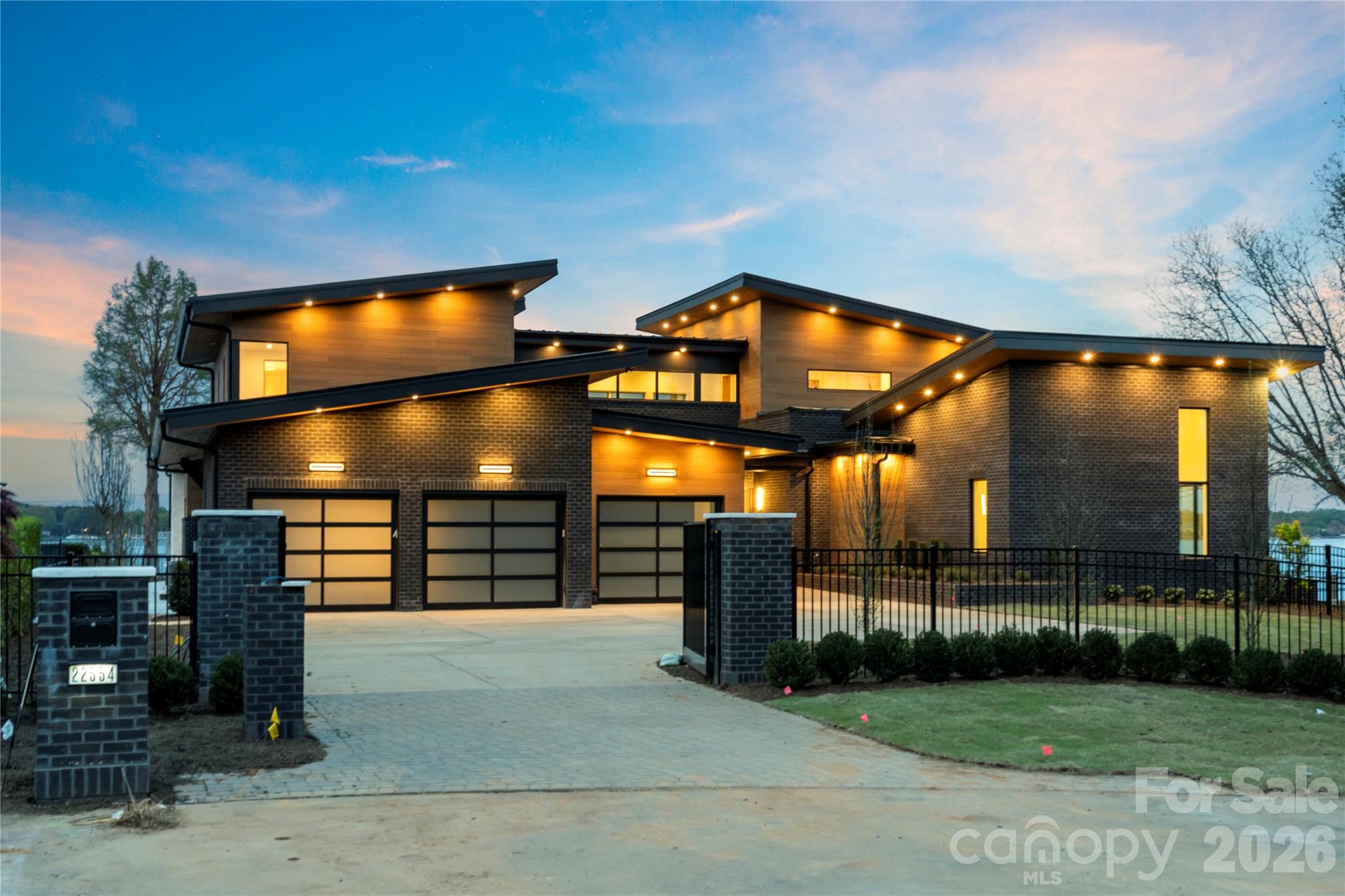 Country Club Shores - Residential