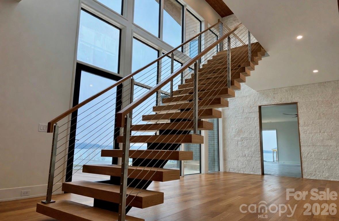 Country Club Shores - Residential