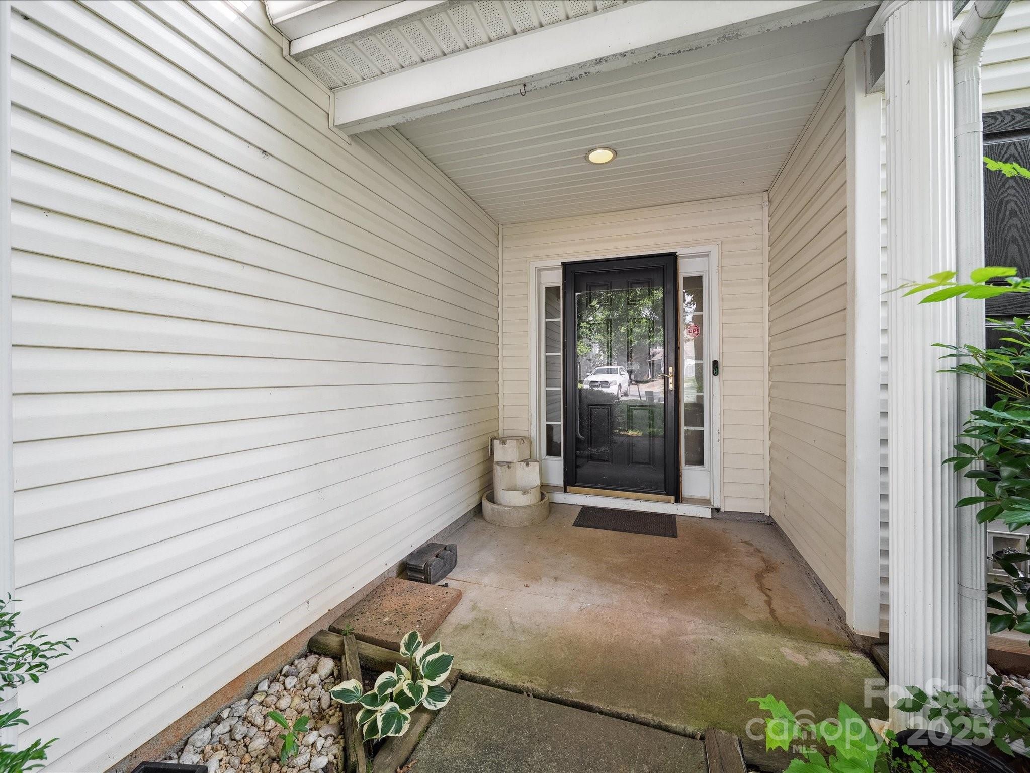3014 Robin Terry Court