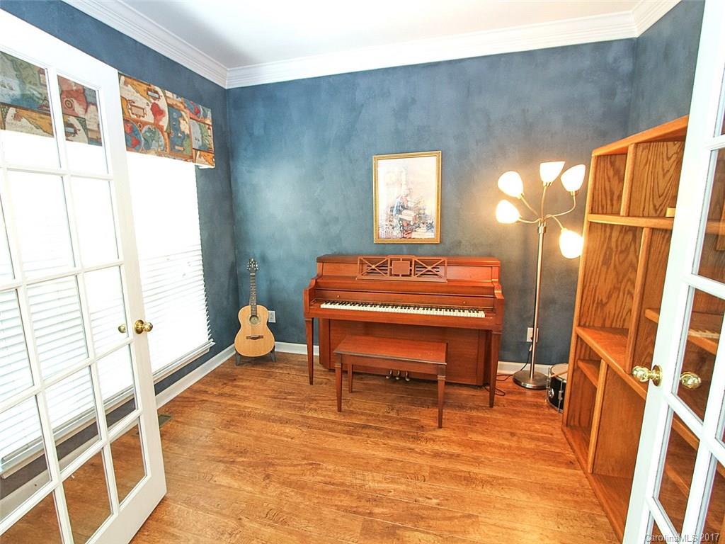 Regent Park - Residential