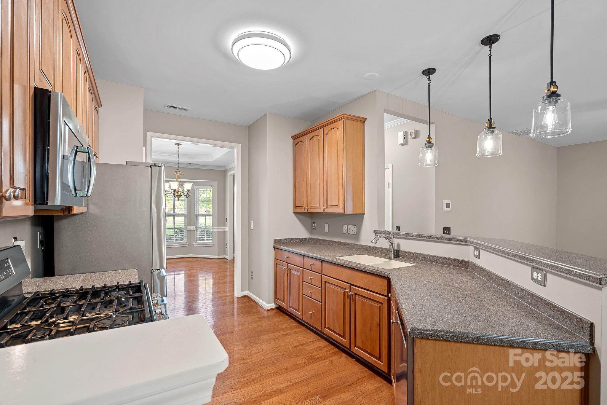 Fairway Townes - Residential