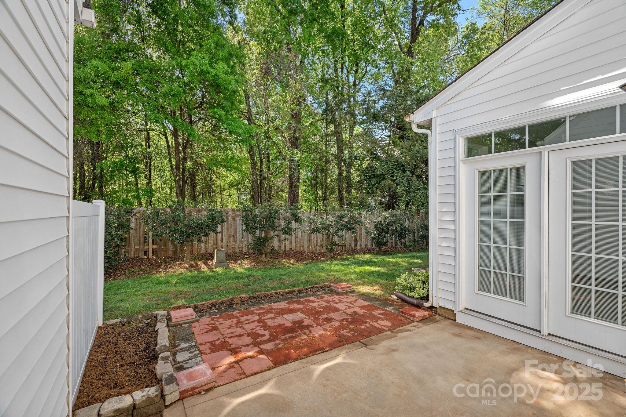 Fairway Townes - Residential