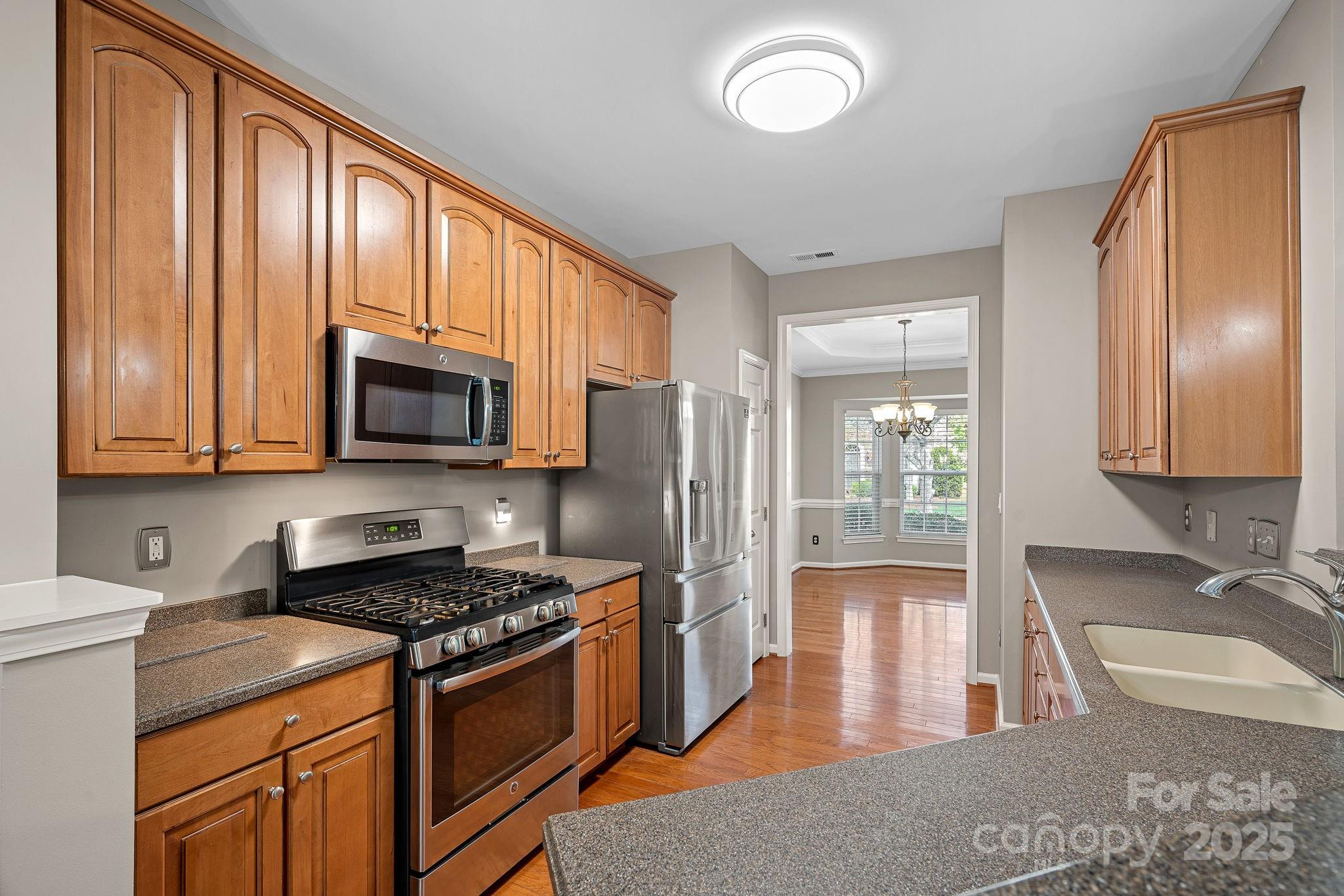 Fairway Townes - Residential