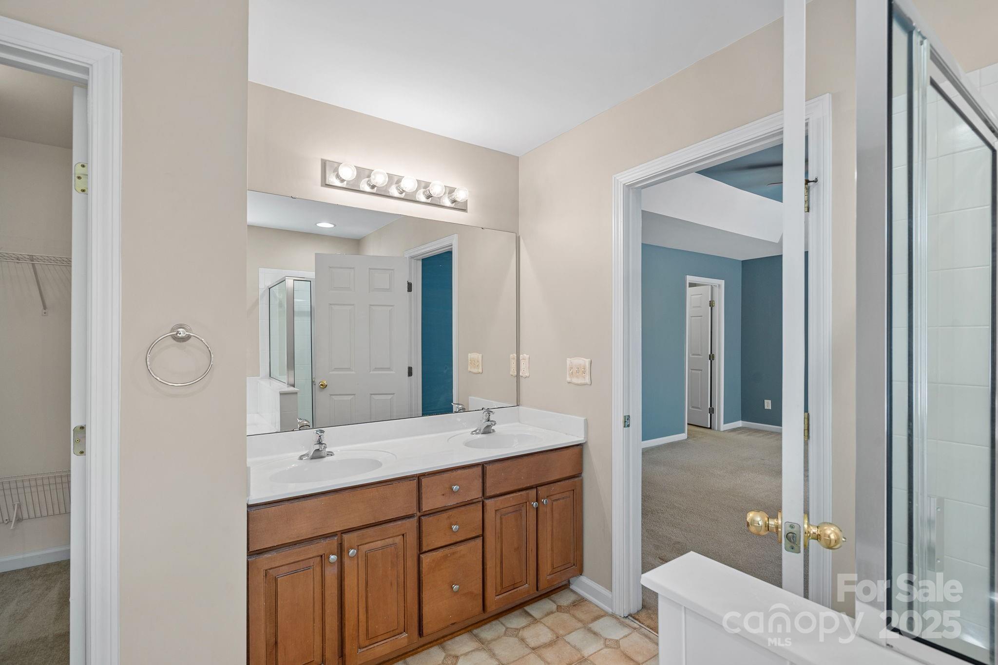 Fairway Townes - Residential