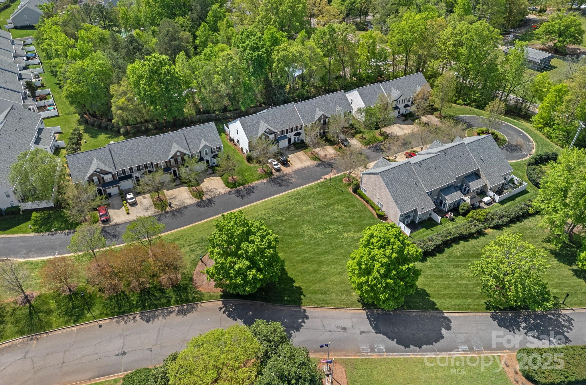 Fairway Townes - Residential