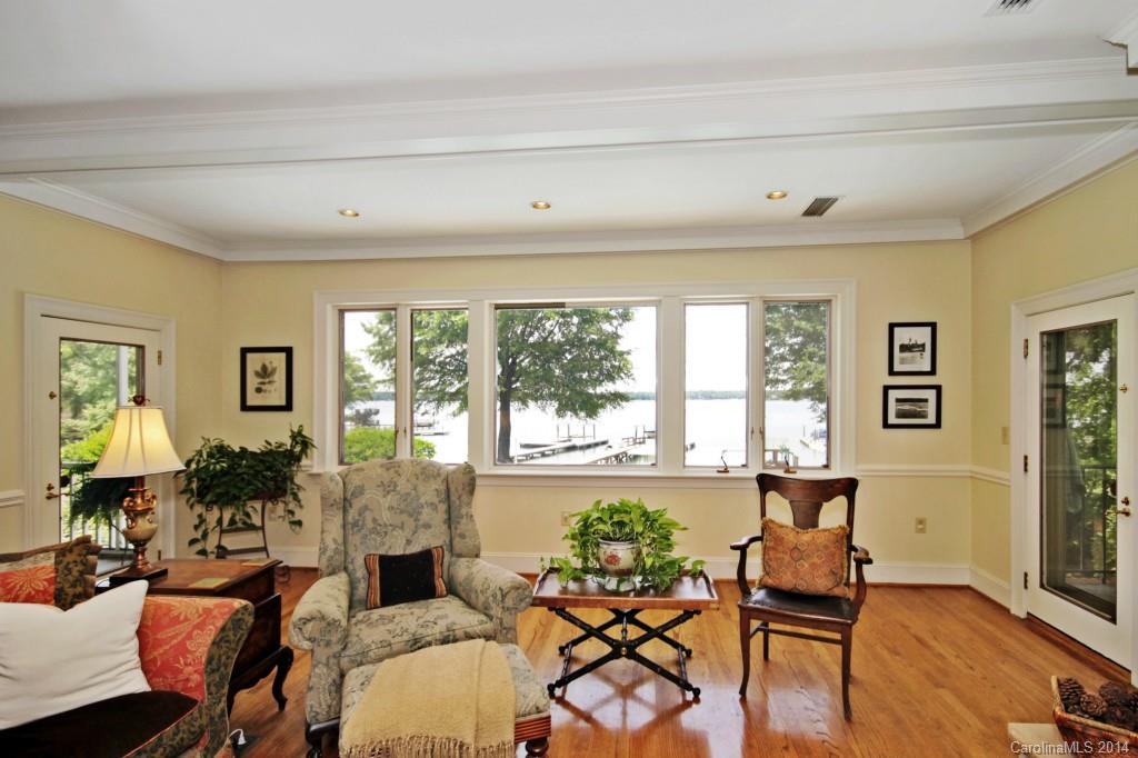 Sailors Lair - Residential