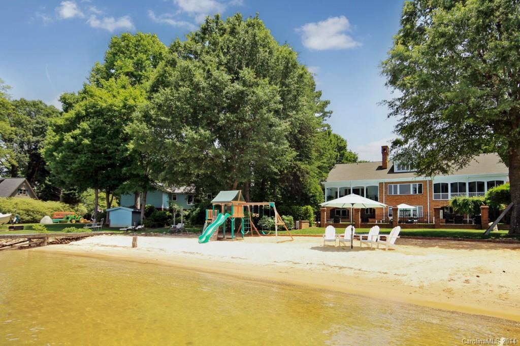 Sailors Lair - Residential