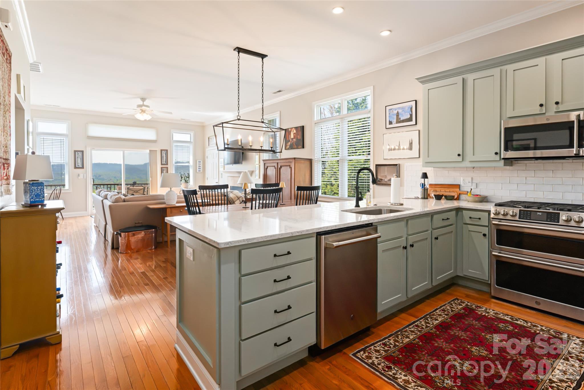 Hannas Whispering Pines - Residential