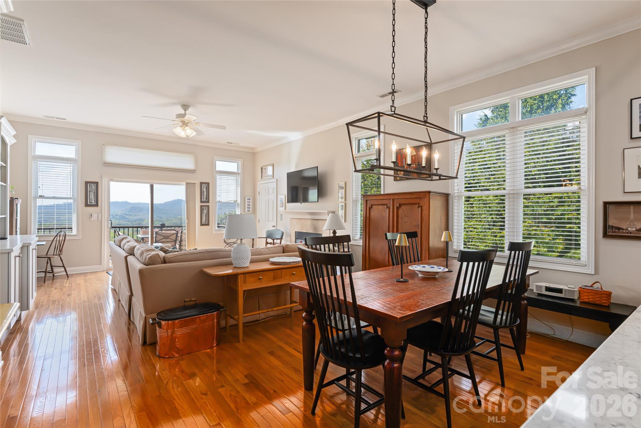 Hannas Whispering Pines - Residential