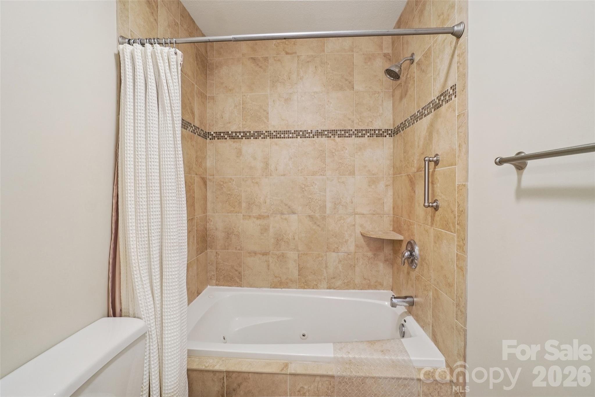 Hannas Whispering Pines - Residential