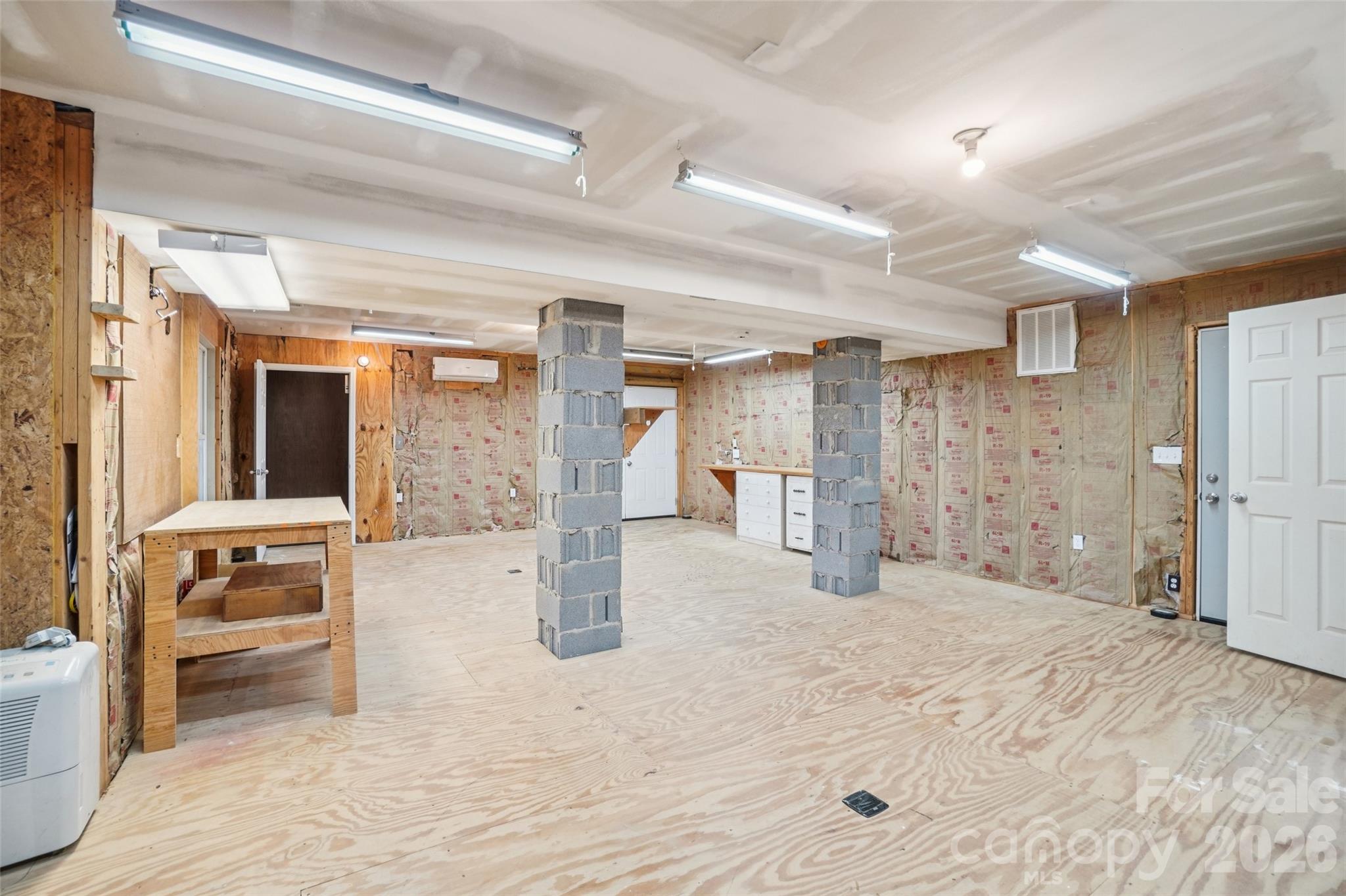 Hannas Whispering Pines - Residential