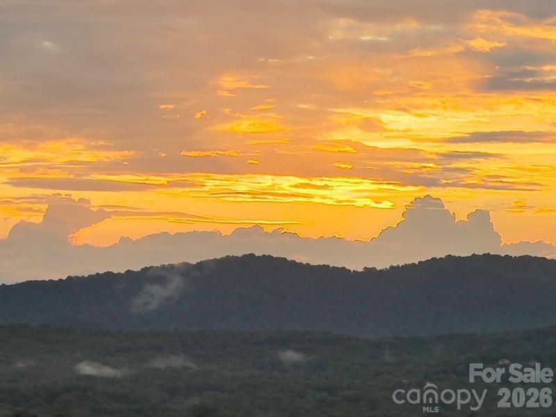 Hannas Whispering Pines - Residential