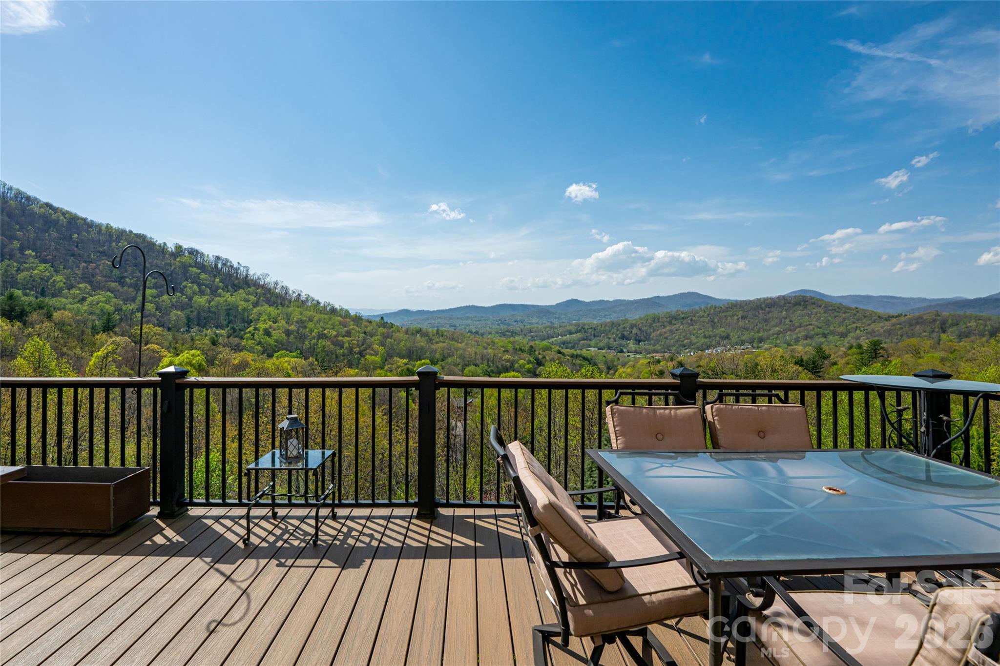 Hannas Whispering Pines - Residential