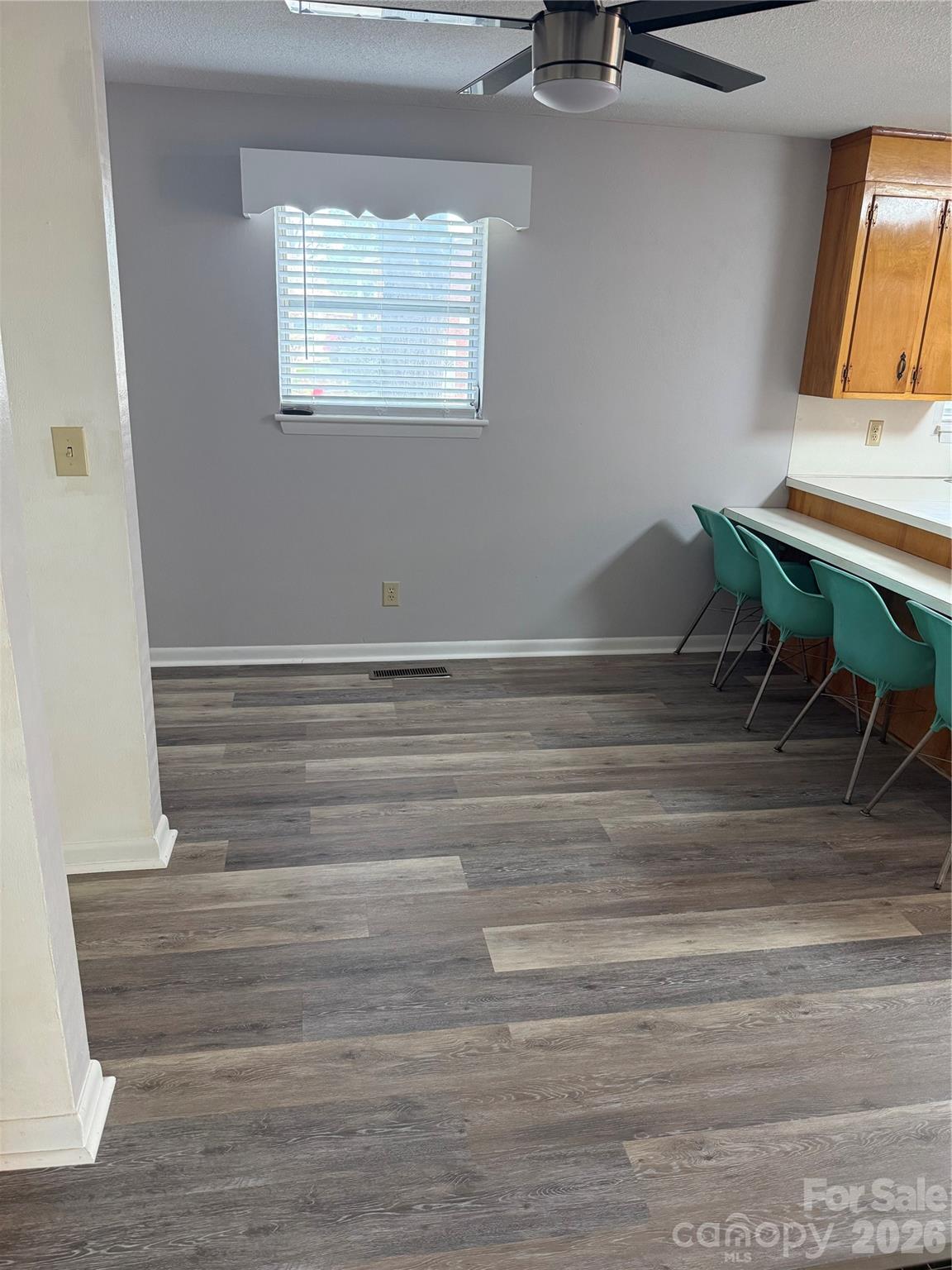 Rolling Hills - Residential