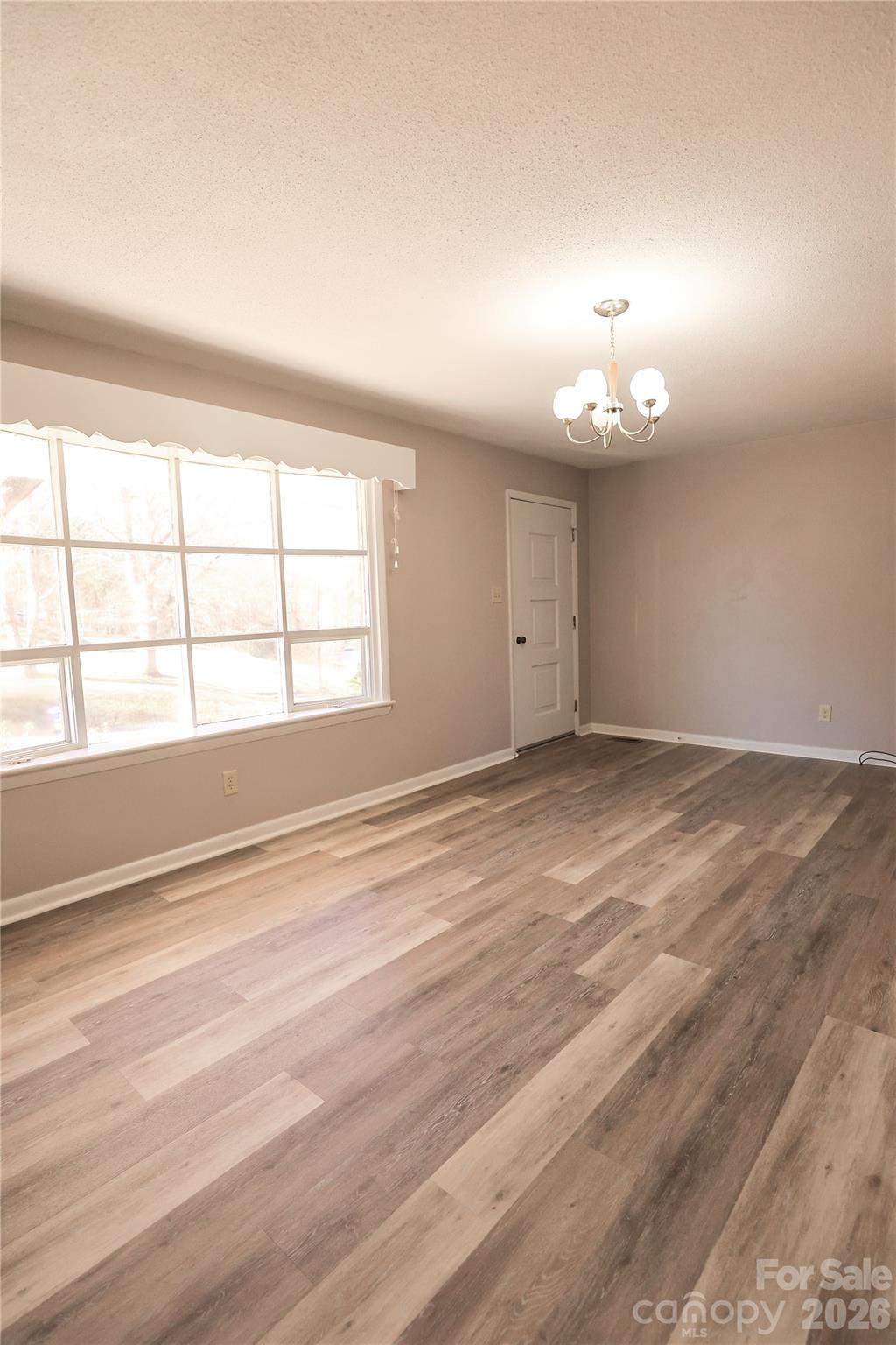 Rolling Hills - Residential